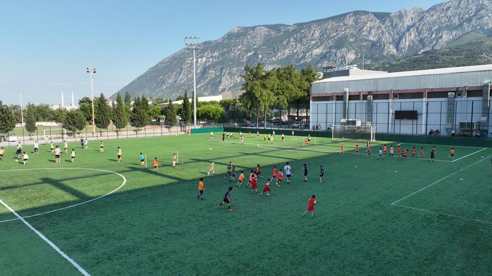 MANİSA'NIN 17 İLÇESİNDE YAZ TATİLİ SPORLA GEÇECEK