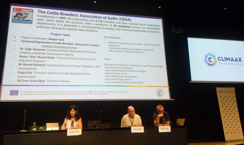 AYDIN İLİ DAMIZLIK SIĞIR YETİŞTİRİCİLERİ BİRLİĞİ'NİN PROJESİ BARSELONA'DA İLGİYLE TAKİP EDİLDİ DAMIZLIK BİRLİĞİ'NİN 'SÜT ÇİFTLİKLERİNDE İKLİM DİRENCİNİN ARTTIRILMASI PROJESİ' AVRUPA ÇAPINDA ÖRNEK PROJE KABUL EDİLDİ