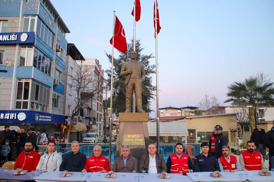 Köşk’te Kızılay iftarına yoğun katılım