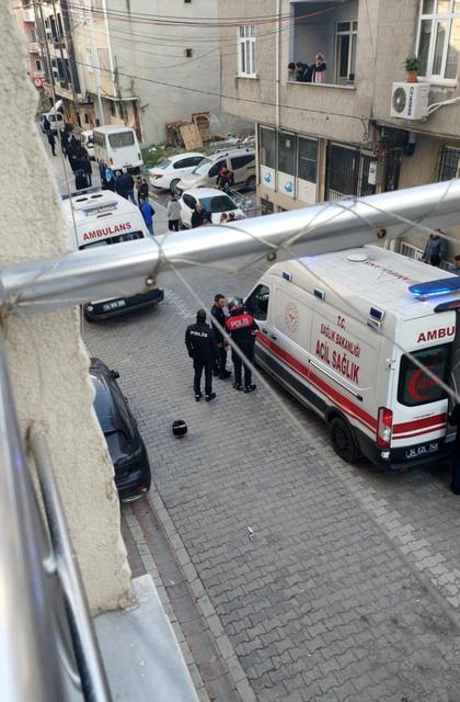 Motosikletli saldırganlar kurşun yağdırdı: 3 yaralı