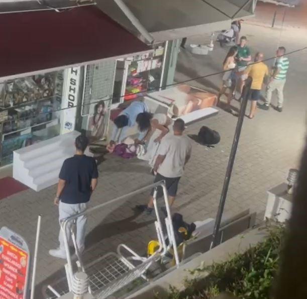İngiliz turist kadınlar Marmaris'i birbirine kattı