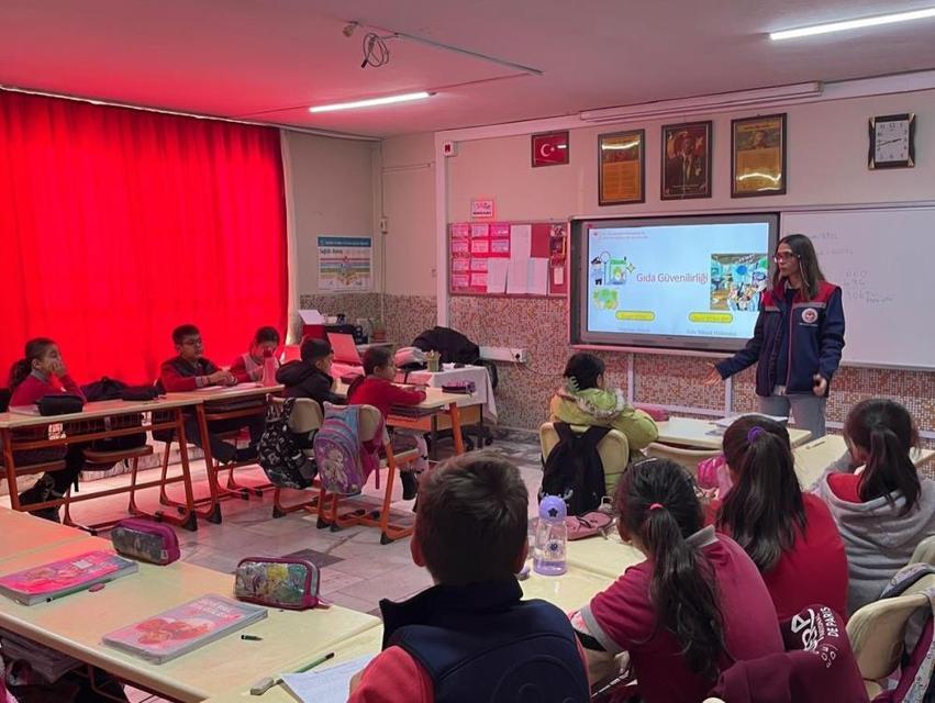 Aydın'da ilkokul öğrencilerine gıda bilinci eğitimi