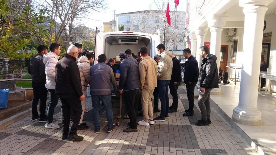 3 çocuk babası motosiklet kazasında can verdi