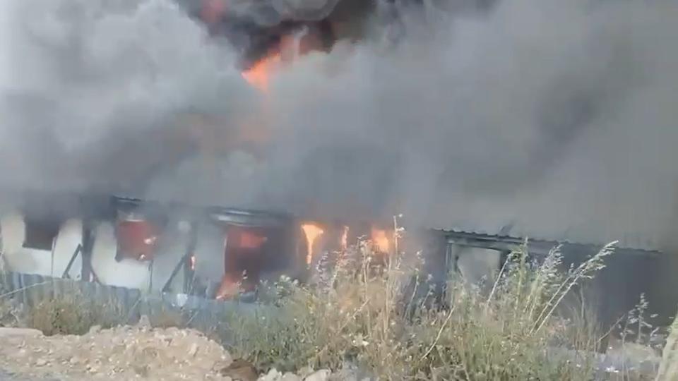 Bodrum'da işçilerin kaldığı konteynerlerde yangın çıktı