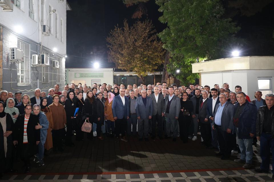 Savaş Nazilli’de teşkilat mensuplarıyla bir araya geldi