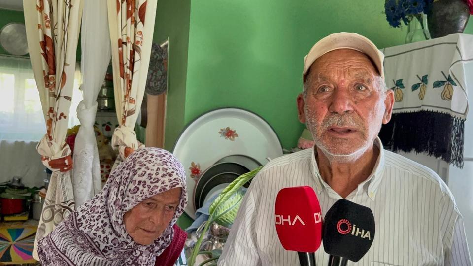 Yaşlı çiftten alkışlanacak bağış