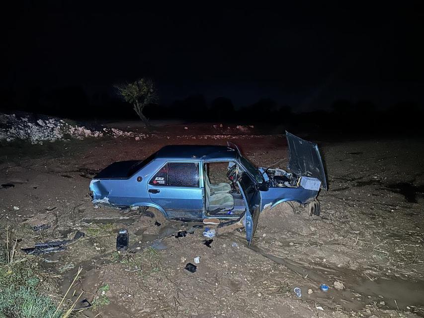 İki otomobil kafa kafaya çarpıştı: 5 kişi yaralandı