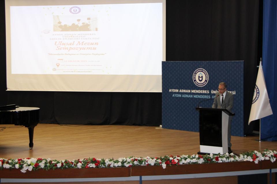 ADÜ’de “Ulusal Mezun Sempozyumu” gerçekleştirildi