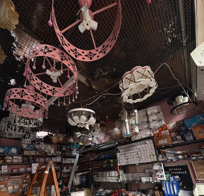 BUHARKENT'TE İŞ YERİ YANGINI