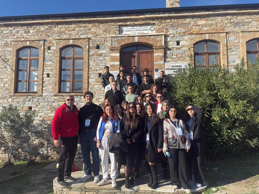 Gençler Söke’de tarih ve doğayla buluştu