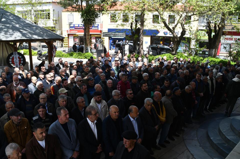 Söke’nin sevilen esnafı son yolculuğuna uğurlandı