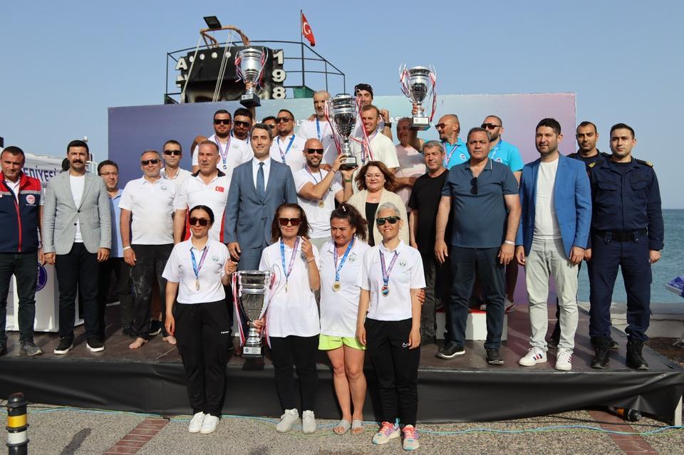 Türkiye'nin en iyi zıpkıncıları Didim açıklarında yarıştı