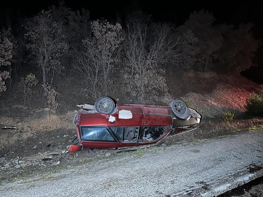 İki otomobil çarpıştı: 2'si çocuk 5 yaralı