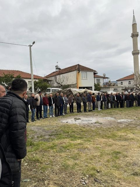 Gelenbe Mahallesi’nde Bayram Coşkusu Birlik ve Beraberlikle Yaşandı