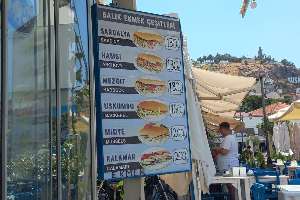Kuşadası sahilde fiyatlar tavan yaptı