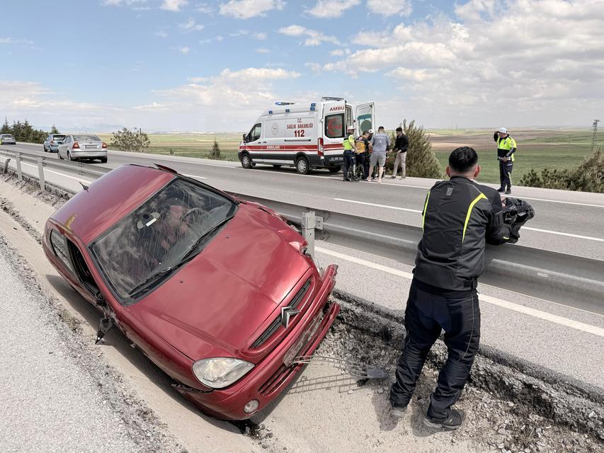 Feci kazada sürücü hayatını kaybetti