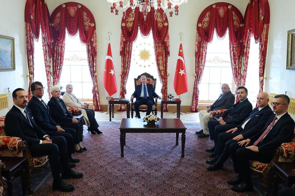 Erdoğan, Adnan Menderes ve dava arkadaşlarının ailelerini kabul etti