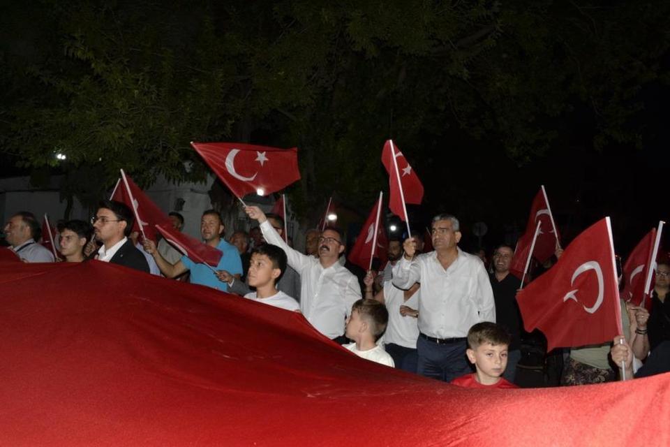 Sultanhisar'da 30 Ağustos kortej yürüyüşü