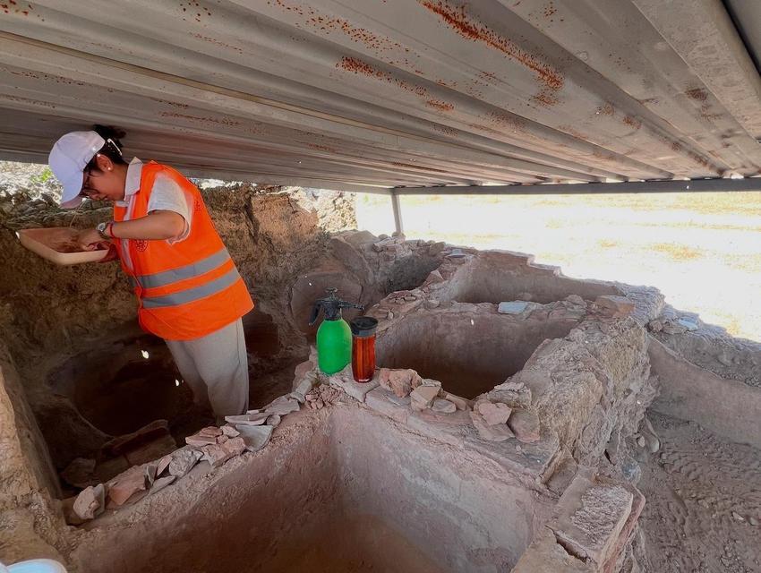 TRALLEİS ANTİK KENTİ'NDE ÇALIŞMALAR SÜRÜYOR