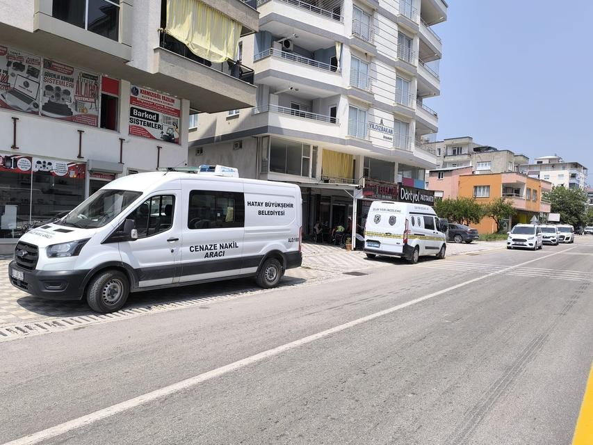 DÖRTYOL'DA 80 YAŞINDAKİ ADAM EVİNDE ÖLÜ BULUNDU