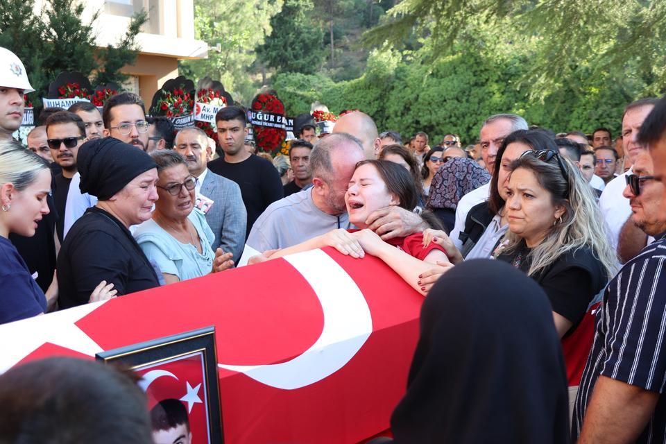 DENİZLİLİ ŞEHİT ORMAN İŞÇİLERİ İÇİN TÖREN DÜZENLENDİ