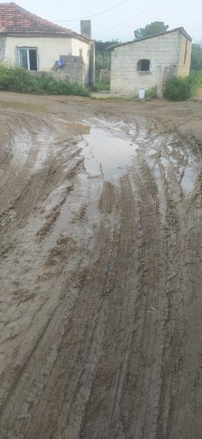 Çine'de ulaşım çilesi: Motosiklet geçemiyor, servis giremiyor