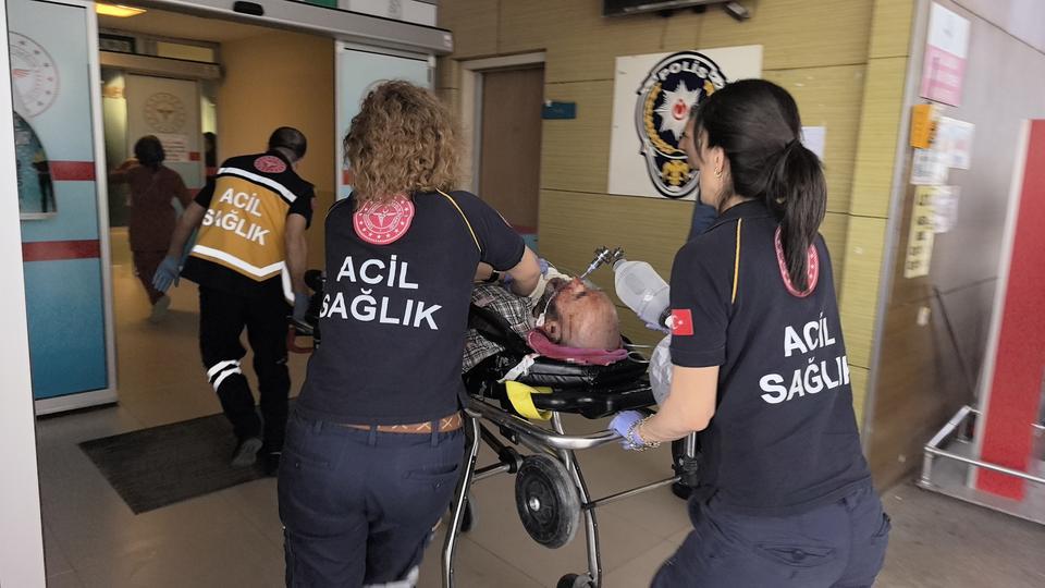 BURSA'DA OTOBÜSÜN ÇARPTIĞI YAŞLI ADAM HAYATINI KAYBETTİ