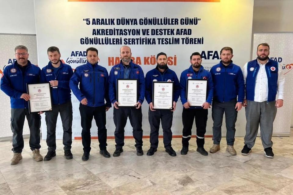 Nazilli Müftülüğü Arama Kurtarma Ekibi sertifikasını aldı