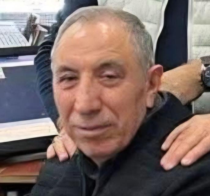 Bekir Topçu vefat etti