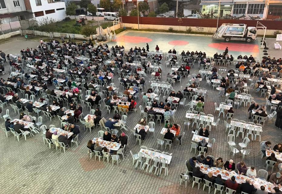 Yenipazar Anadolu Lisesi’nde gönülleri buluşturan iftar