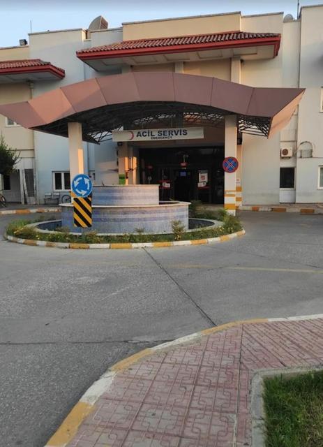 Zehirlenme şüphesiyle hastaneye kaldırılan genç kız hayatını kaybetti