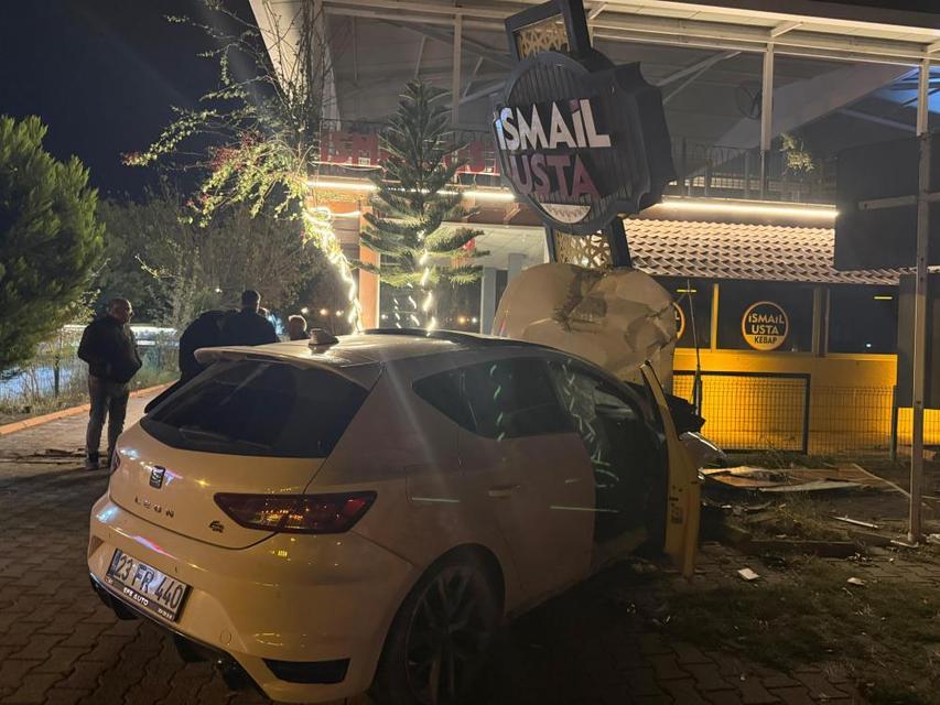 Kaza yapan sürücü aracı bırakıp kayıplara karıştı