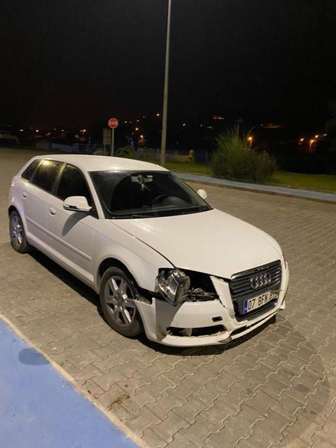 Otomobille motosiklet çarpıştı: 1 yaralı