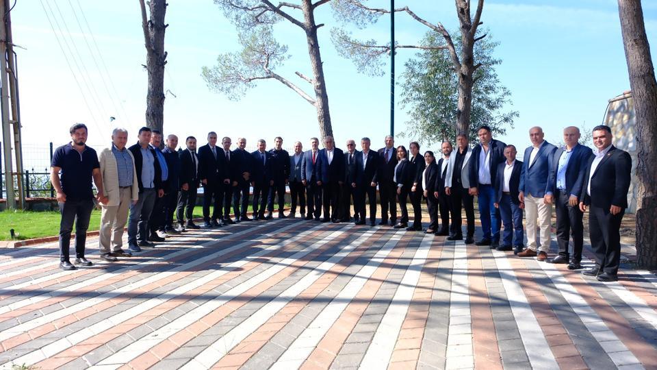 Başkan Doğanca muhtarlarla buluştu