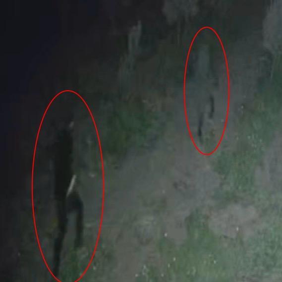 Evinden çıkan şüphelileri kovalayan genç vurularak öldürüldü