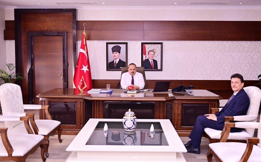 Aydın'ın yeni Defterdarı Günçavdı'dan Canbolat'a ziyaret