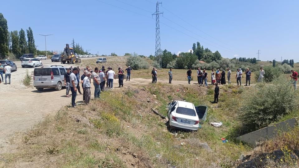 Aynı yerde yine kaza oldu, 6 kişi yaralandı