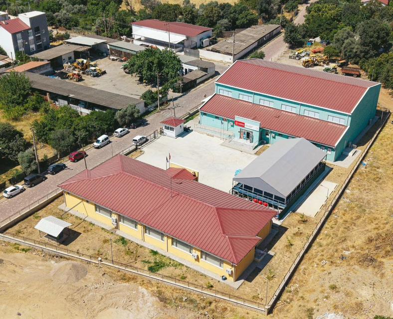 Sultanhisar Gençlik Merkezi kapılarını açtı
