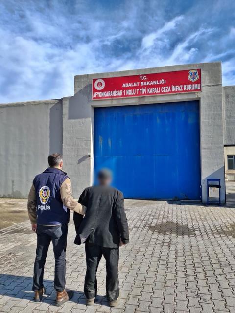 Cinayet suçundan aranan kişi yakalandı