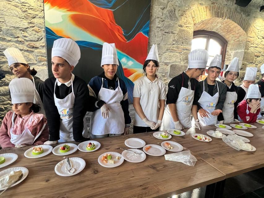 Söke de ÖMzel Öğrencilere Hünerlerini Sergiledi