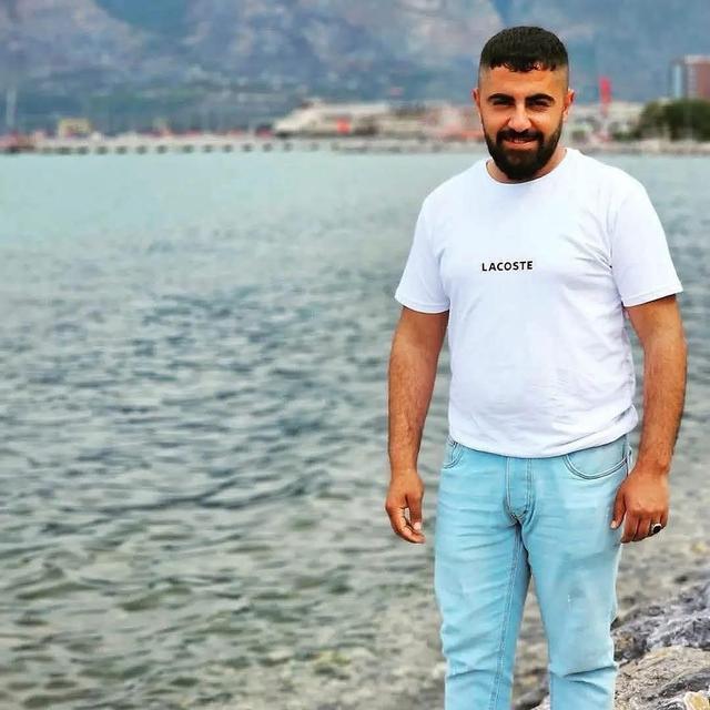OTOMOBİLLE ÇARPIŞAN MOTOSİKLET SÜRÜCÜSÜ ÖLDÜ