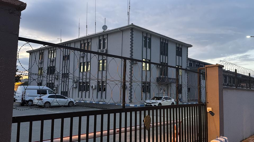 Belediye başkanı gözaltına alındı