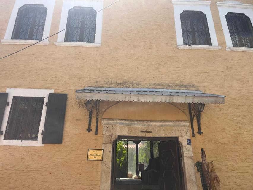 BERRİN MENDERES'İN DOĞDUĞU EV TURİZME KAZANDIRILDI