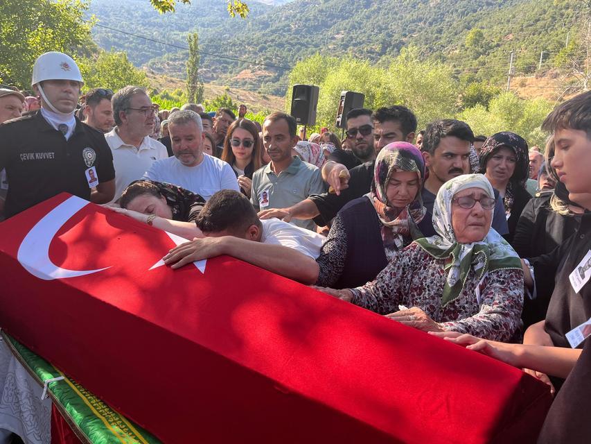 Şehit orman işçisi son yolculuğuna uğurlandı