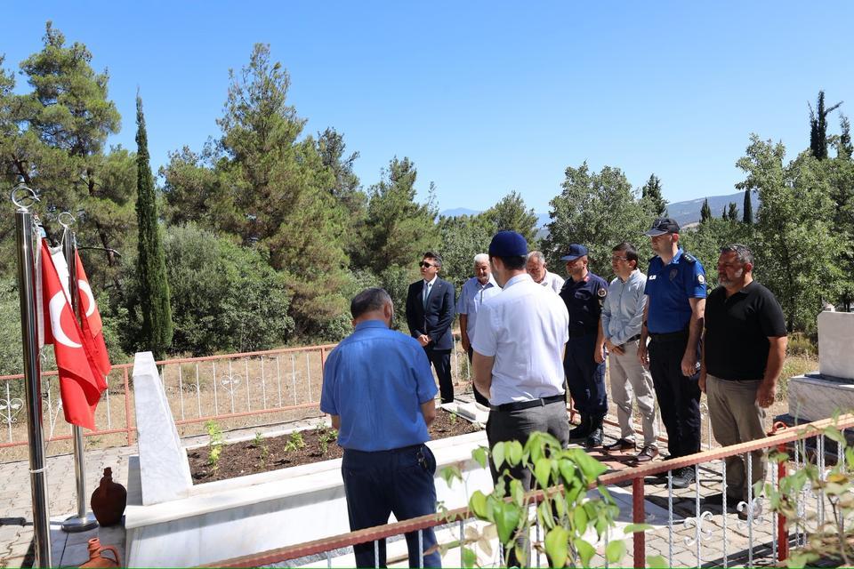 Karacasulu şehit uzman çavuş anıldı