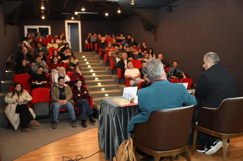 Oğuz Atay, Sakarya'da düzenlenen söyleşide anıldı