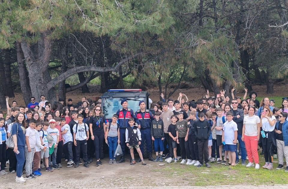 Öğrenciler Milli Parkta doğayı keşfetti