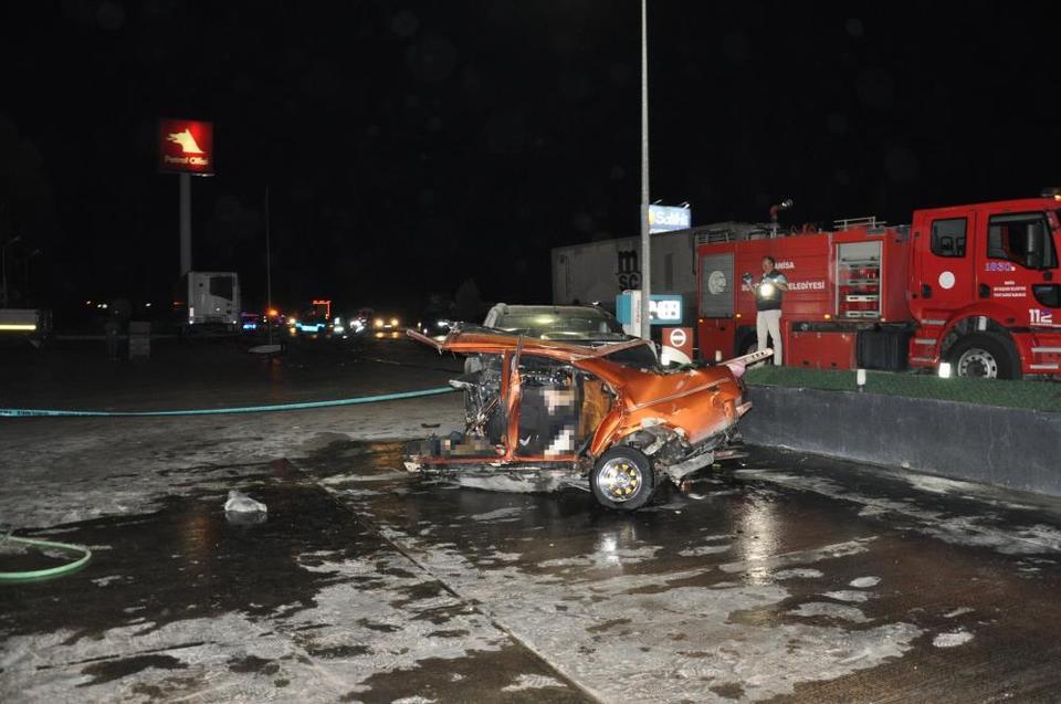 5 kişinin öldüğü, 6 yaralı kişinin yaralandığı kaza kamerada