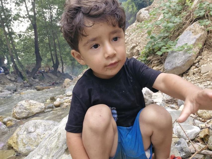 Tırla çarpışan 4 yaşındaki çocuk, yaşam mücadelesini kaybetti