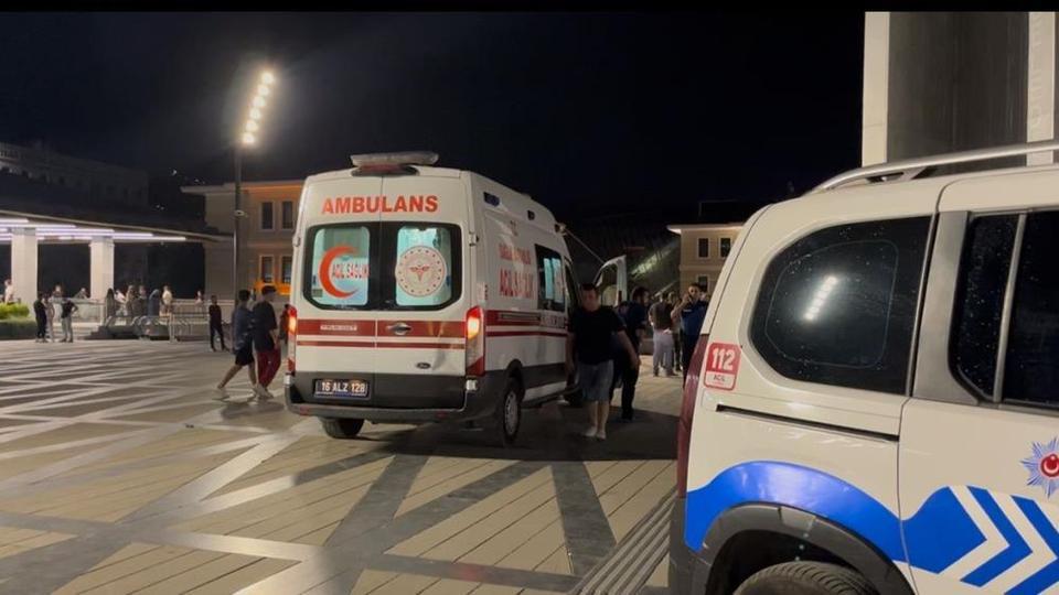 14 yaşındaki genç kız 4 kişiyi bıçakladı